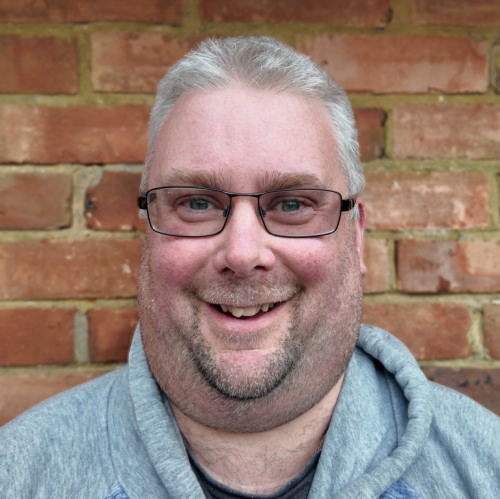 Mark Oliver headshot